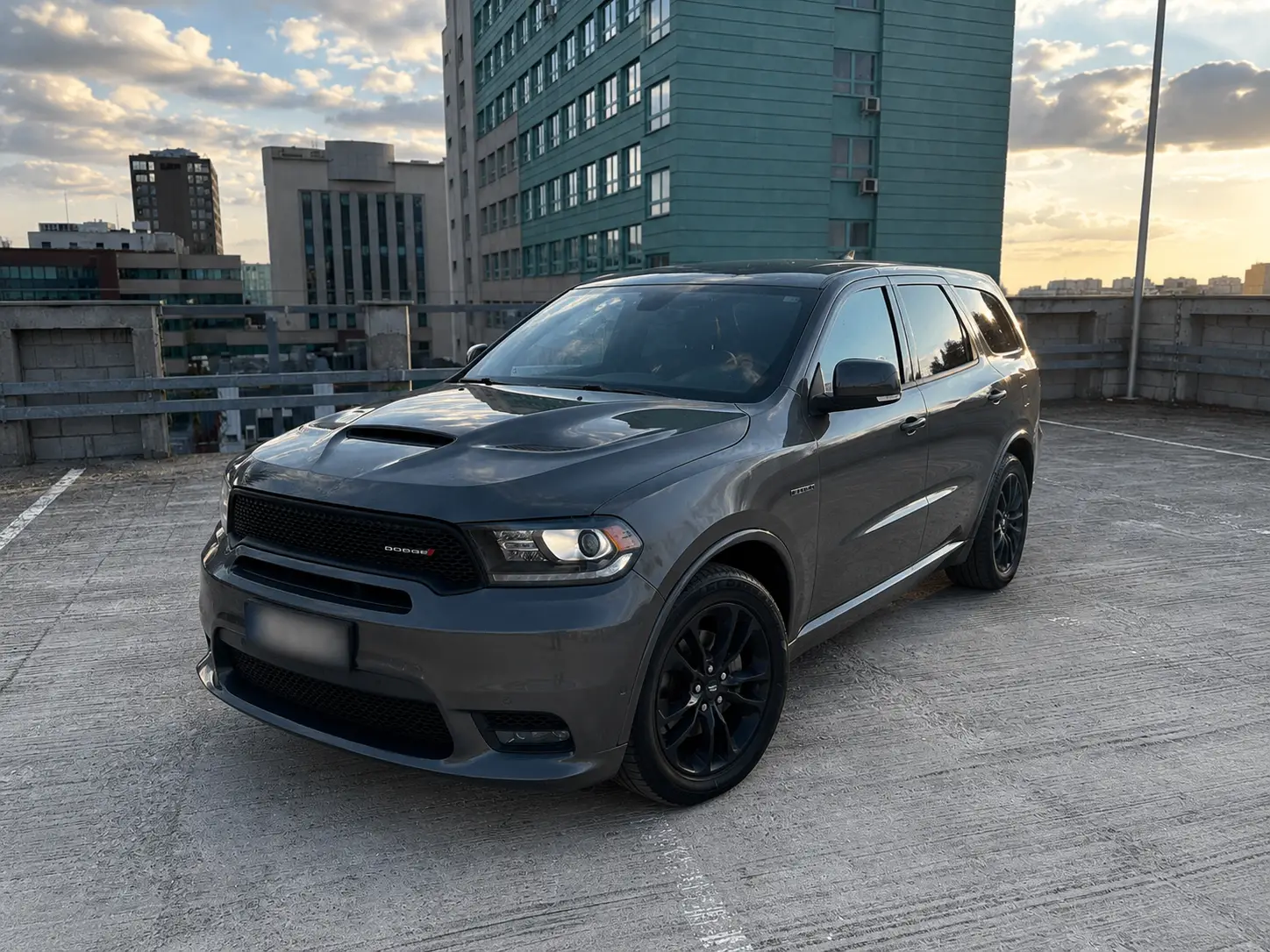 Dodge Durango R/T — gotowe do jazdy w Polsce