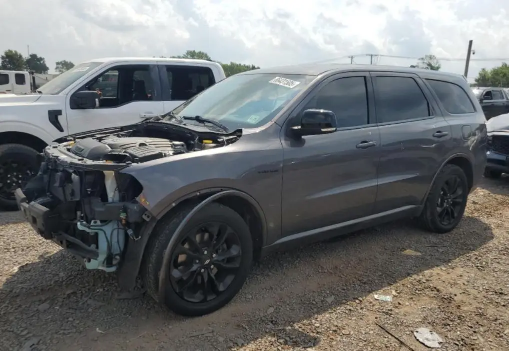 Dodge Durango R/T — zdjęcie z aukcji w USA, przed naprawą